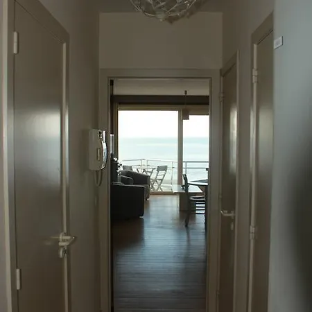 Apartman Aan Zeedijk *